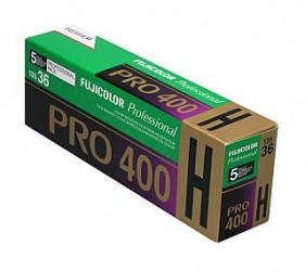 Fujicolor Pro 400H 400 iso 35mm x 36 exp. <br>- 5 Roll Pro Pack
