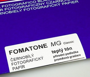 Foma Fomatone Classic VC FB Cream Fine Art Base Warmtone 8x10/25 Chamois (542-II)