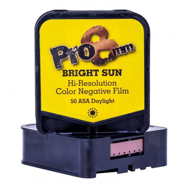 Pro8mm Super 8 Film Kit Bright Sun ISO 50 (Daylight Balanced)