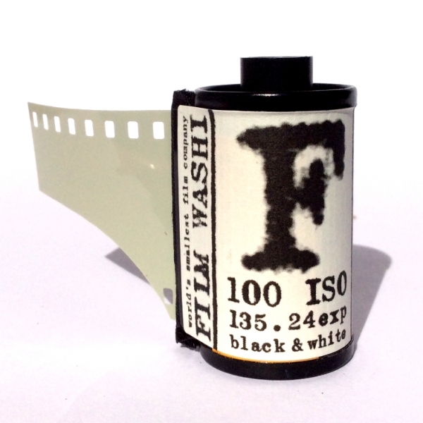 Film Washi "F" 400 ISO 35mm x 36 exp. - Re-purposed Specialty Film