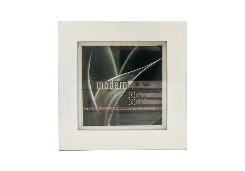 Framatic Modern 5x5 Frame White with 3x3 Mat